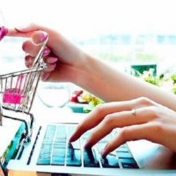 Practical Tips for Adapting to local Shopping Customs