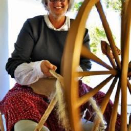 Cultural experiences: Engaging with Artisans and Their Craft for Authentic Connections