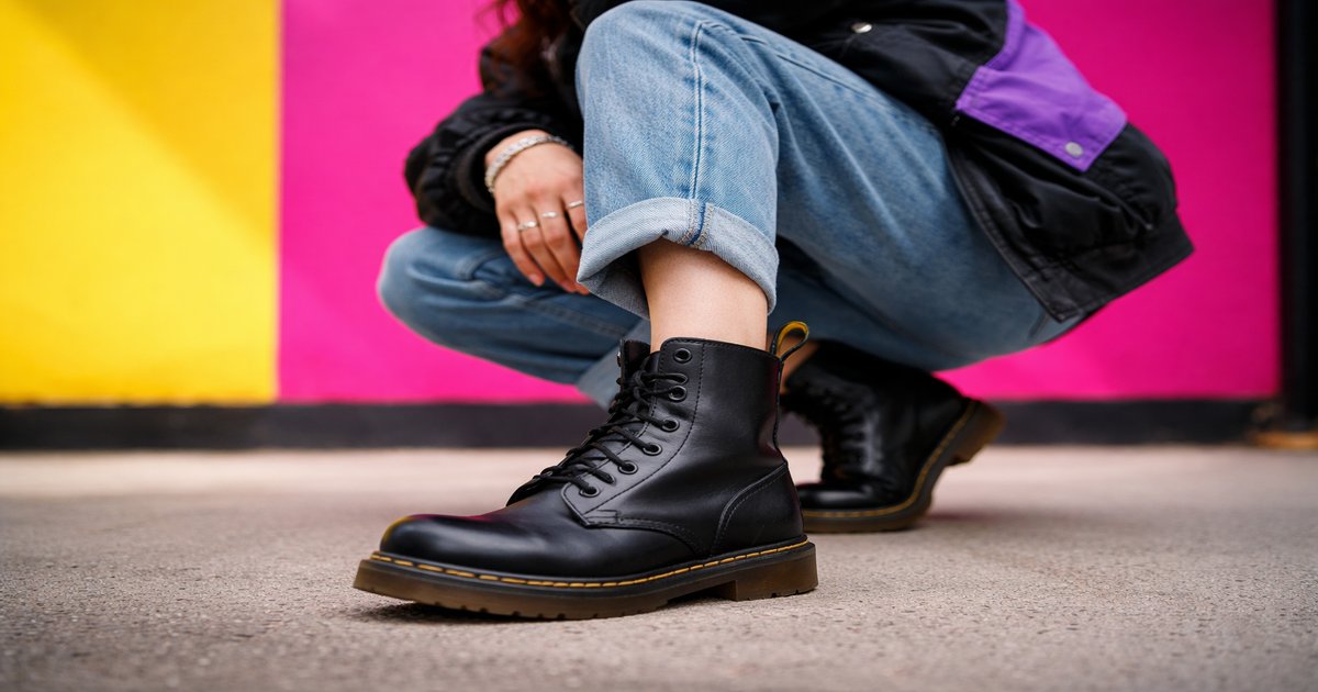dr martens 1460 in use